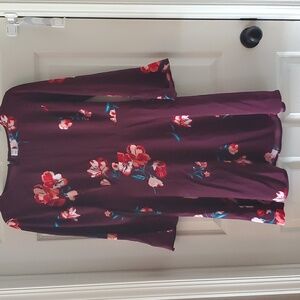 Old Navy women's 3/4 length sleeve dress.  Size small.